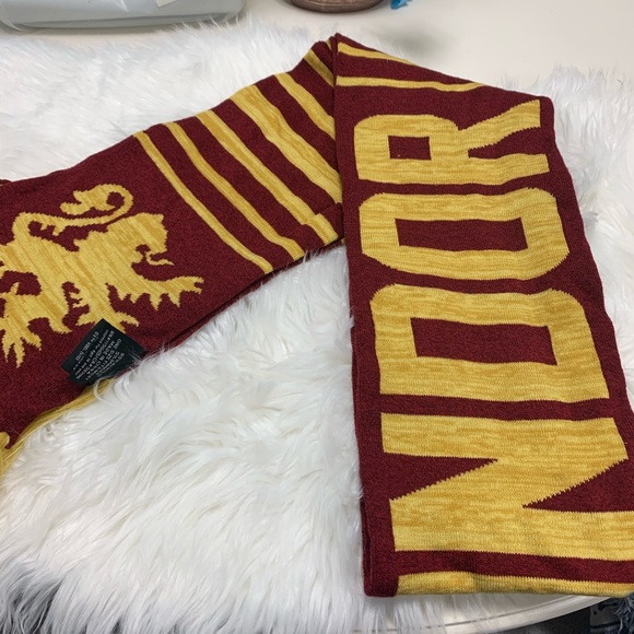 Harry Potter Gryffindor Unisex Scarf XL Long #R533 - Picture 4 of 6